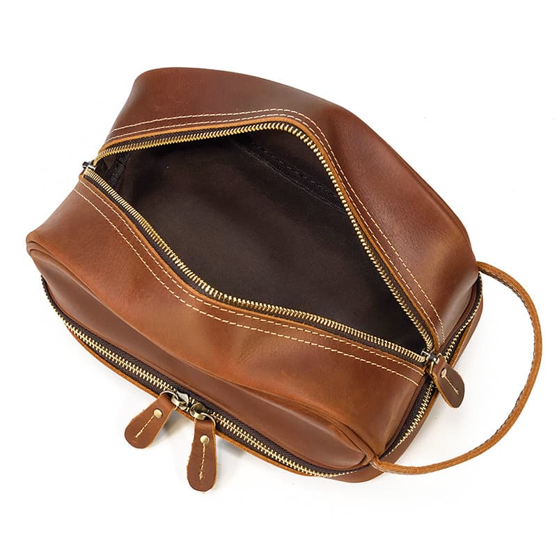 Saint + Vale Leather Dopp Kit