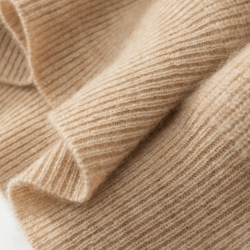 Éloise Cashmere Turtleneck