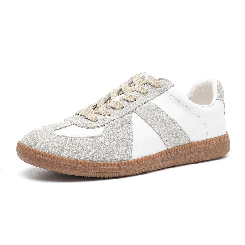 Cambridge Court Sneaker
