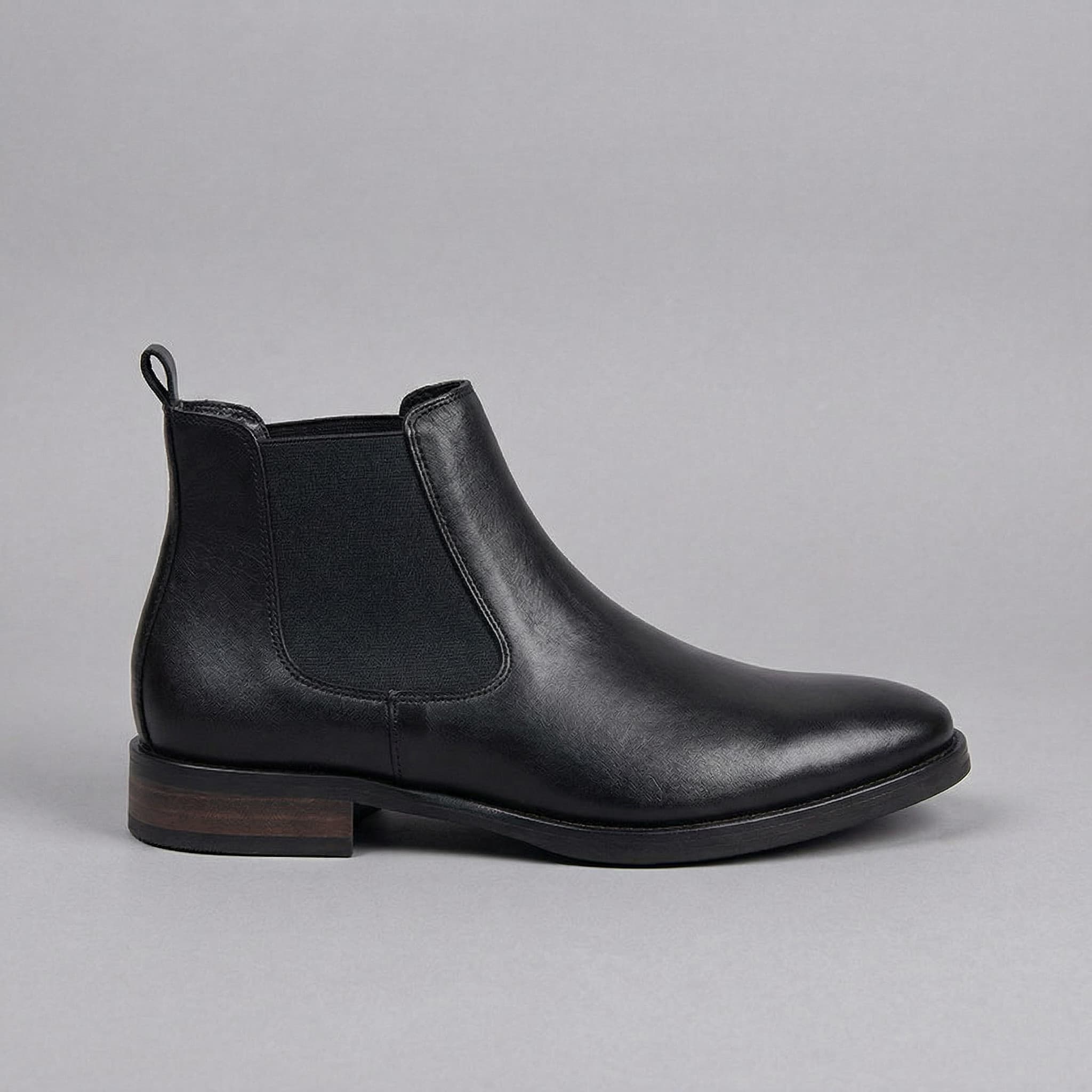 kelverton-black