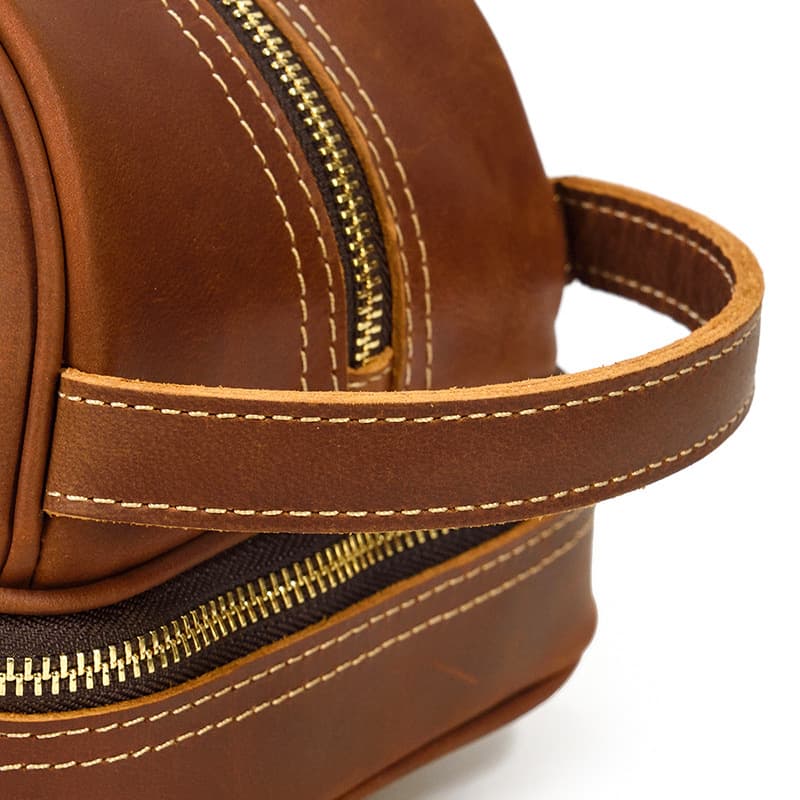 Saint + Vale Leather Dopp Kit