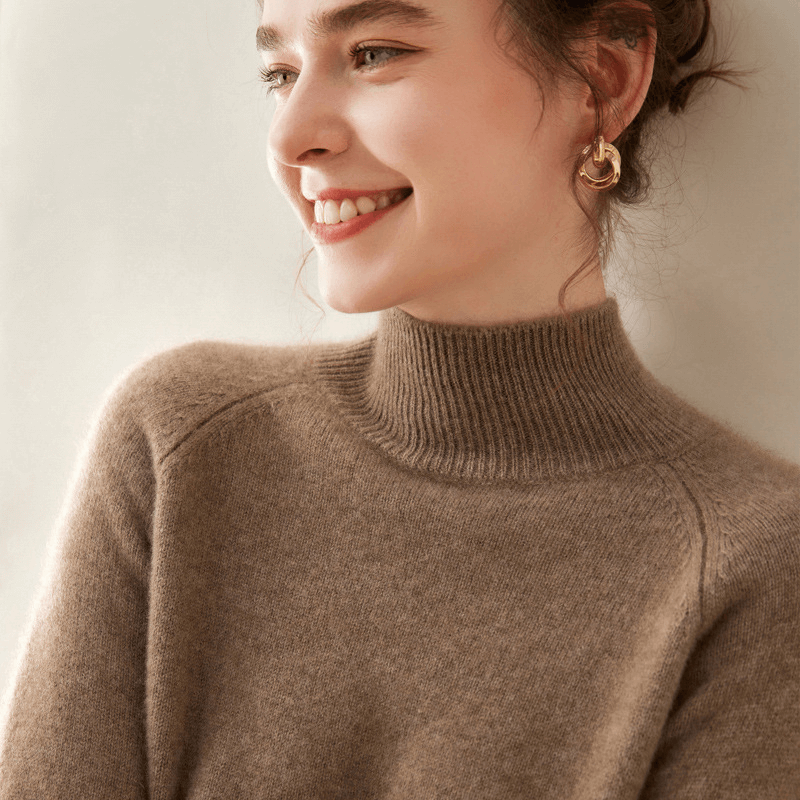 Éloise Cashmere Turtleneck