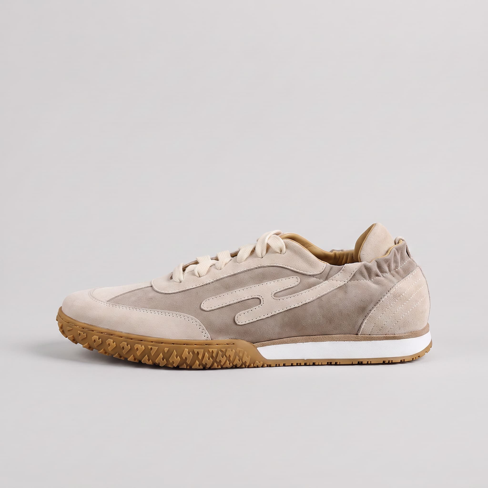 Kelston Retro Runner